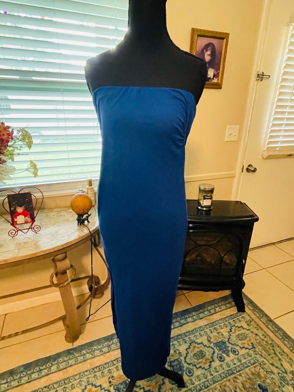 Women’s Heart Hips Bright Blue Slinky Soft Dress Size Medium